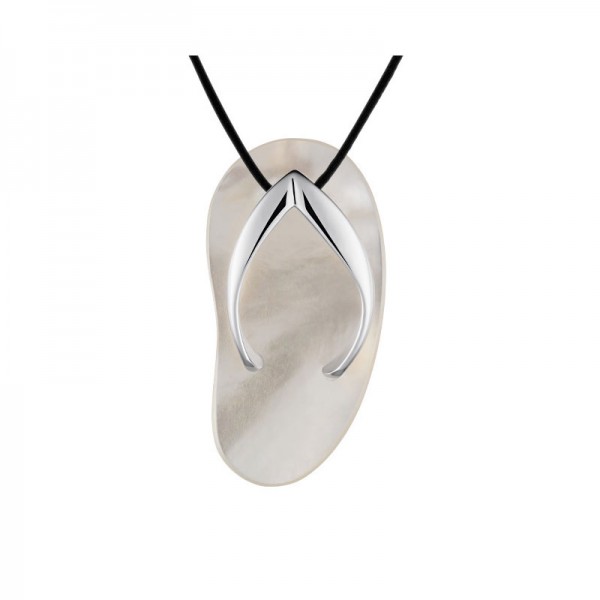SHANKLA WHITE LOVE PENDANT 0.0 18K WHITE GOLD